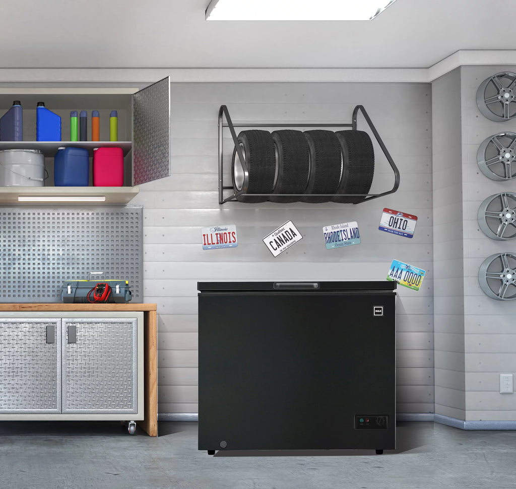 7.1 Cu Ft Chest Freezer, Black O258
