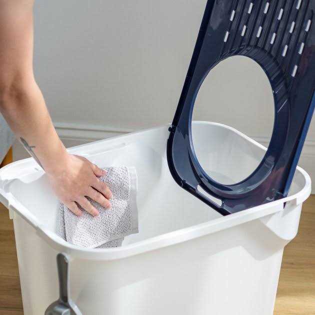 Top Entry Cat Litter Box J47707