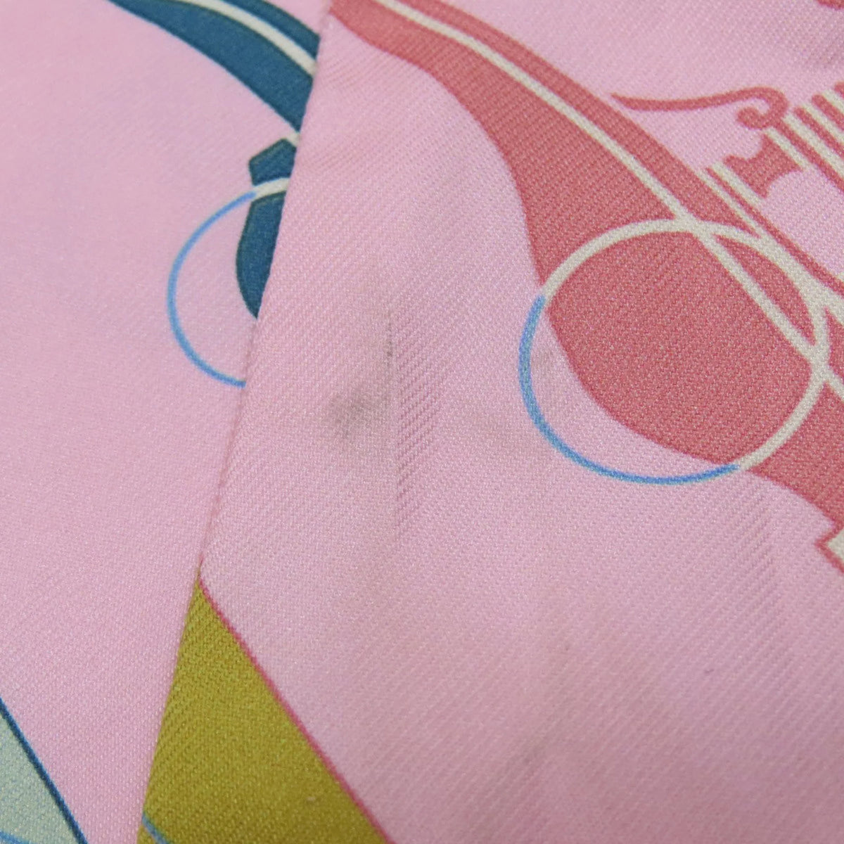 Silk Scarf Y56915