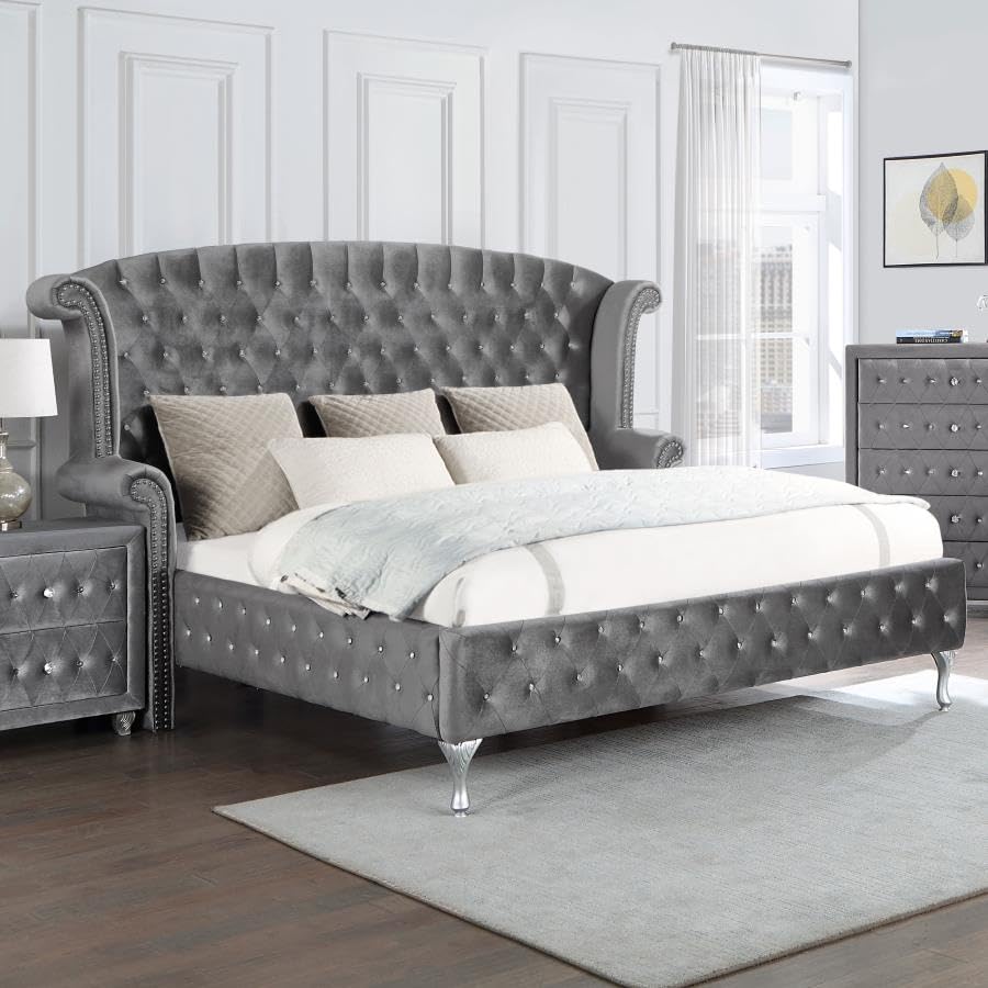 Grey Tufted Upholstered Eastern King Bed E952879