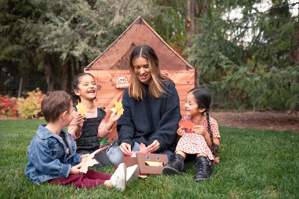 Brown Clubhouse Tent X354284