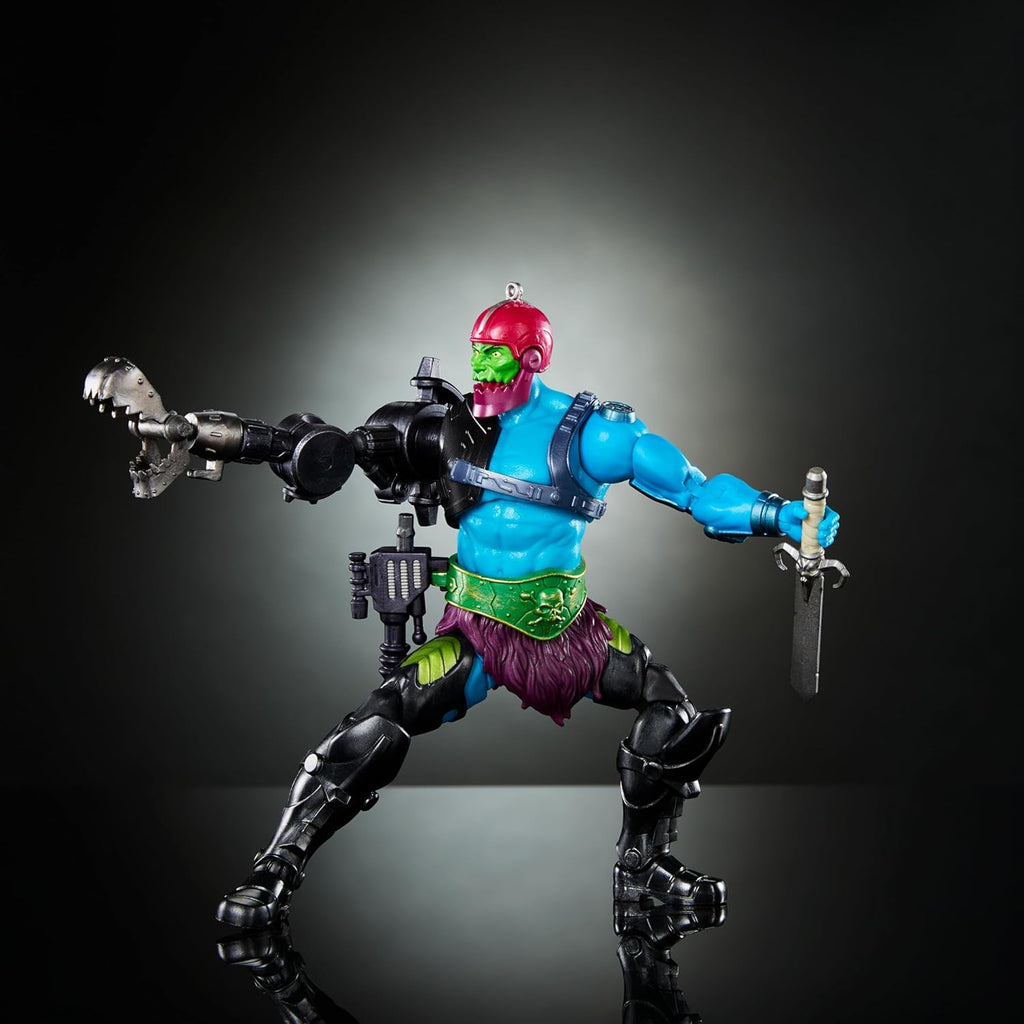 Trap Jaw Action Figure with 30 Articulations & Multiple Accessories F8669