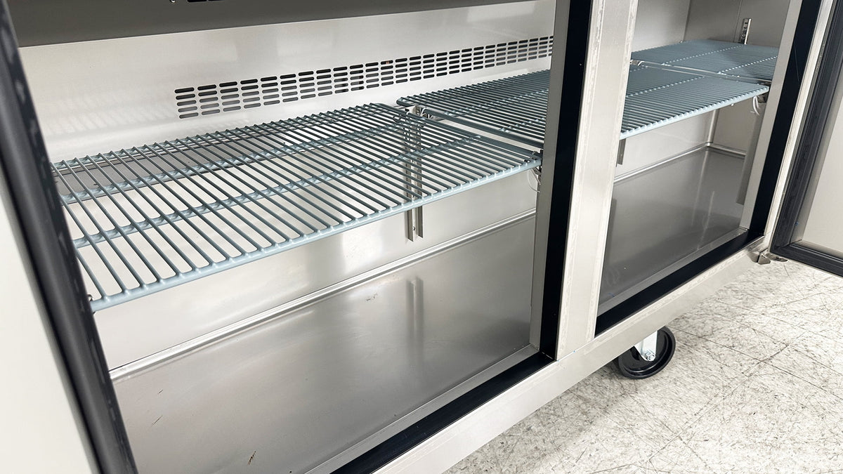 Commercial Undercounter Freezer 72 ins R974383