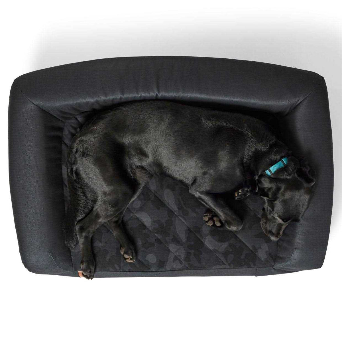 Couch U46320