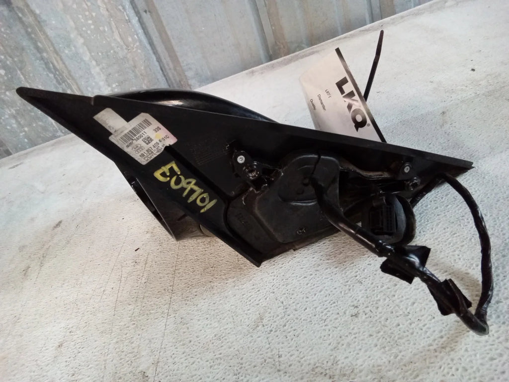 Driver Side LH Side Door Mirror G253119