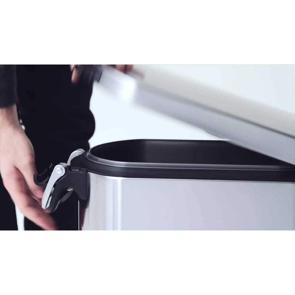 Stainless Steel Pet Food Storage A361
