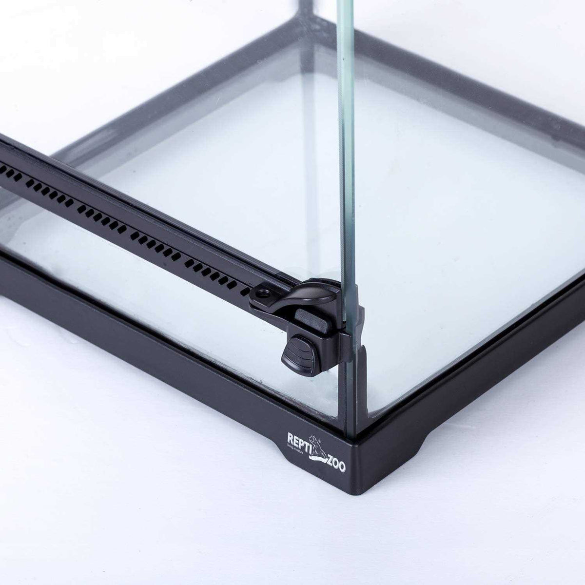 Glass Terrarium Tank 8x8x12 Front Opening D152