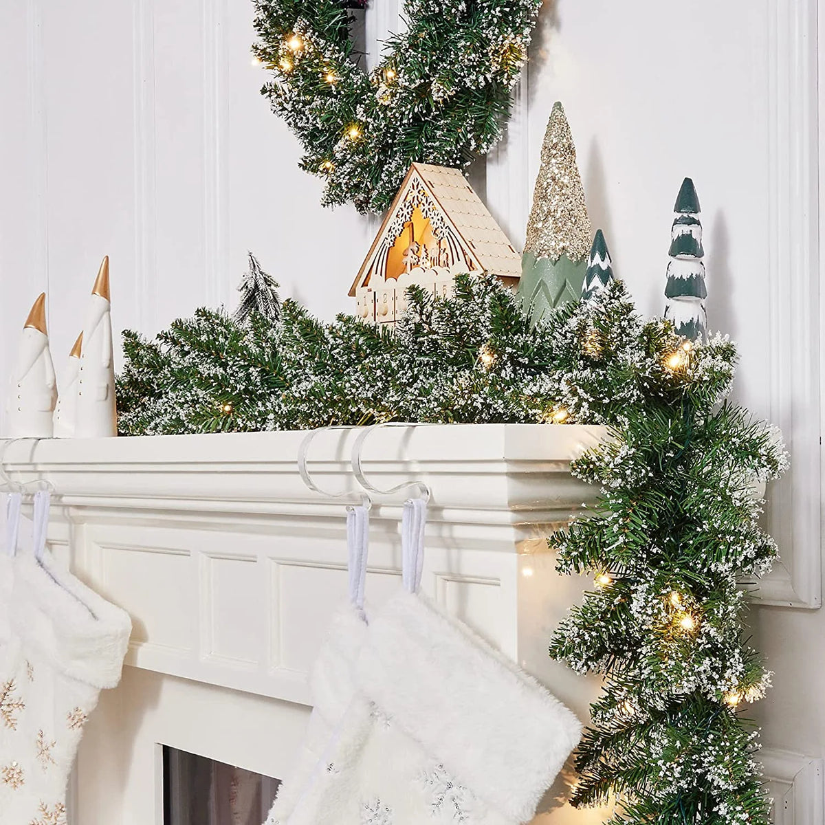 18ft Snow Flocked Christmas Garland with 50 LED Lights and Timer C33915