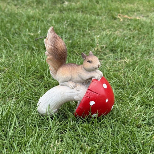 2 Squirrel Ornaments E330153