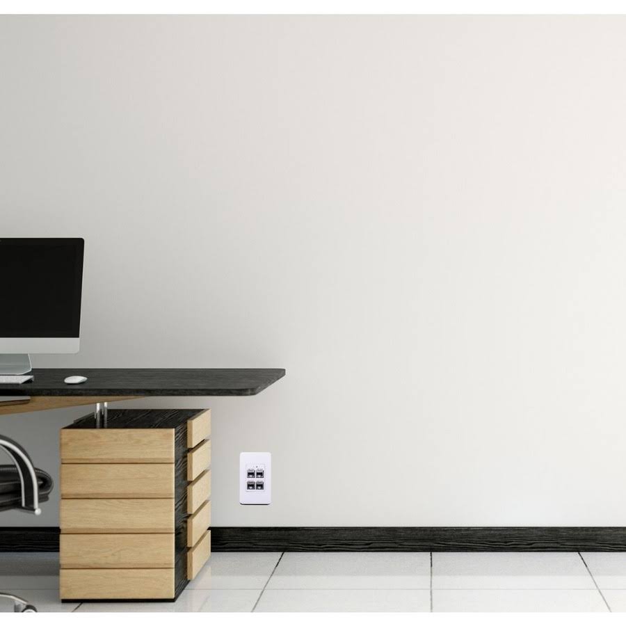 4 Port In-Wall Gigabit PoE Extender M458997