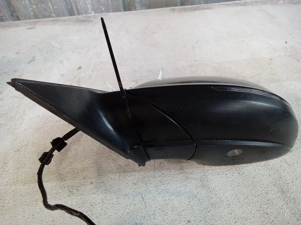 Driver Side LH Side Door Mirror G253119