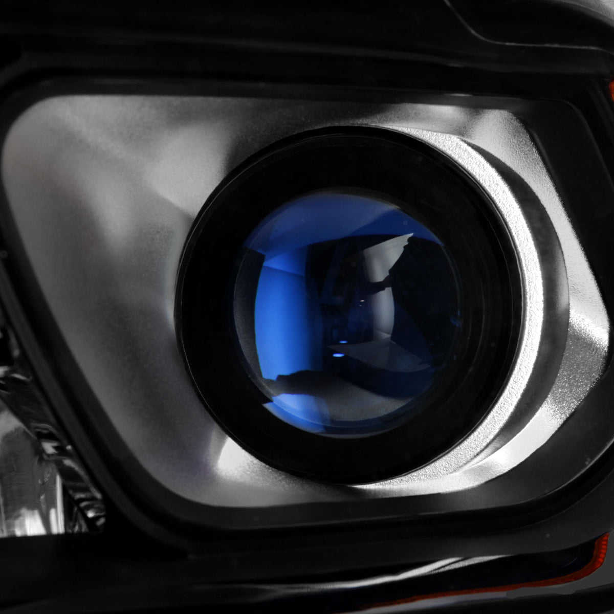 Black Bezel Projector Headlight with LED DRL E861681